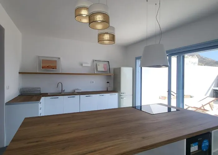 Casa Giglio Folegandros Villa