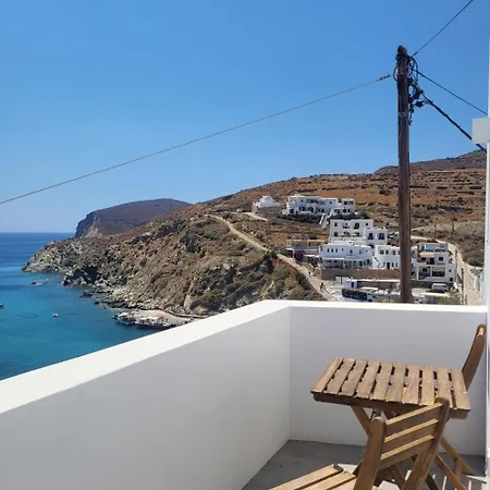 Casa Giglio Folegandros