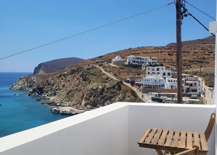 Casa Giglio Folegandros